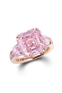 elle-03-graff-pink-diamond-13479675